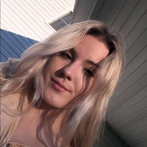 Meet your Posher, Allie